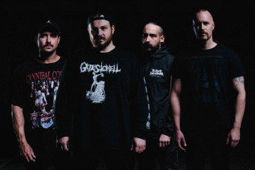 Aversions Crown lanzará nuevo EP, 'A Voice From The Outer Dark' 22 image 4