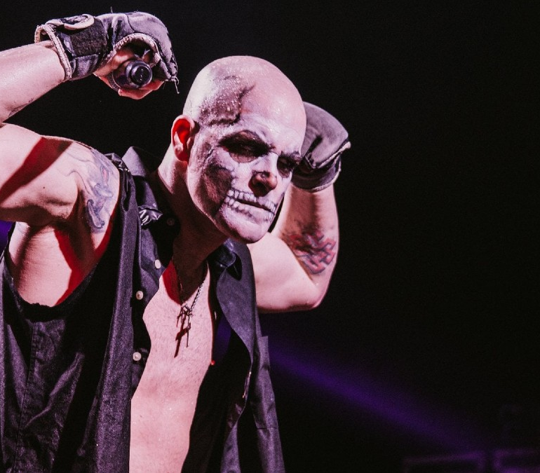 La comunidad punk británica logra cancelaciones en la gira de Michale Graves 10 image 18