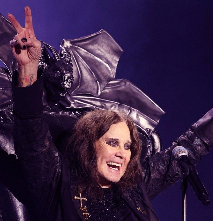 El trono final de Ozzy Osbourne se exhibirá en un museo de Birmingham 15 El trono final de Ozzy Osbourne se exhibirá en un museo de Birmingham